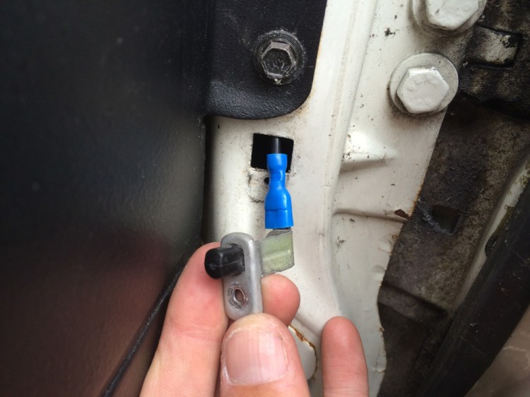 crimped-connector-pressure-switch-vwt25.jpg